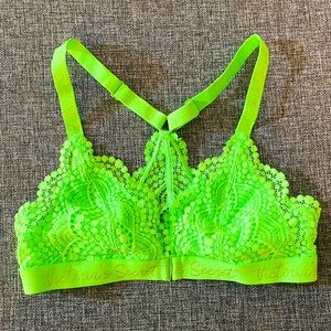 Victoria’s Secret Bralette XS NWOT